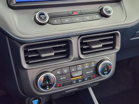 Used 2024 Ford Maverick Lariat w/ Black Appearance Package AWD/4WD image 24