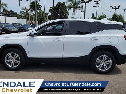 Certified 2024 GMC Terrain SLE FWD image 5