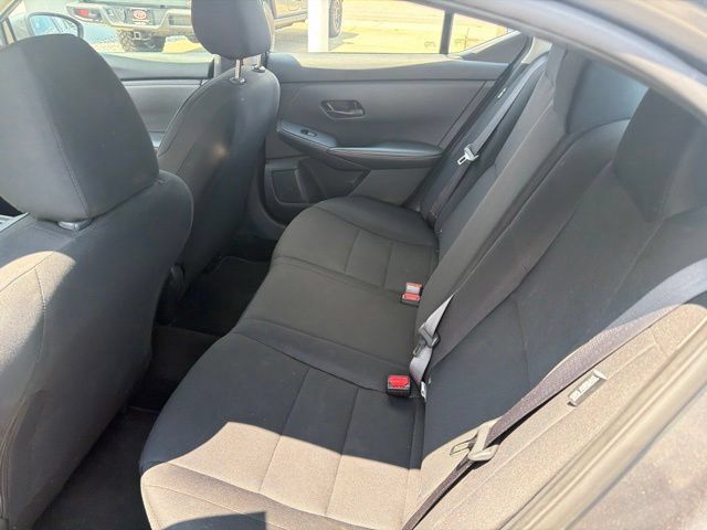 Used 2024 Nissan Sentra S FWD image 15