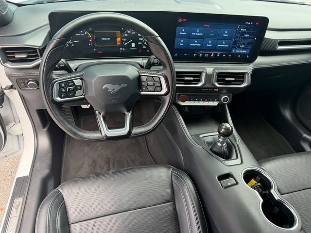 Used 2025 Ford Mustang GT Premium RWD image 15