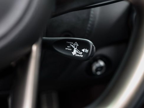 Used 2018 McLaren 720S Performance image 35