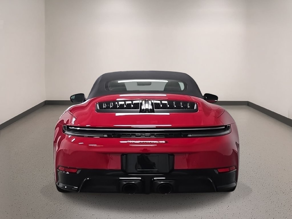 Certified 2025 Porsche 911 GTS image 6