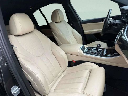 Used 2021 BMW X5 xDrive40i w/ Premium Package image 7