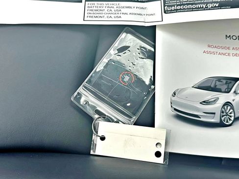 Used 2018 Tesla Model 3 Performance AWD/4WD image 40