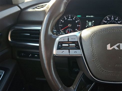 Used 2022 Kia Telluride SX image 24