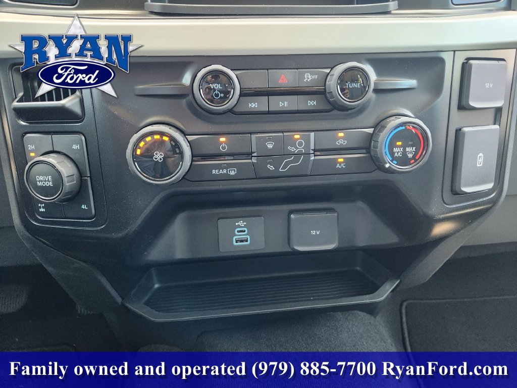 New 2026 Ford F250 XL w/ STX Appearance Package AWD/4WD image 14