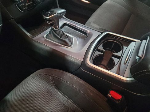 Used 2019 Dodge Charger SXT AWD/4WD image 26