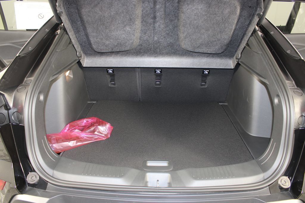 New 2026 Buick Envista Sport Touring w/ Convenience I Package FWD image 17