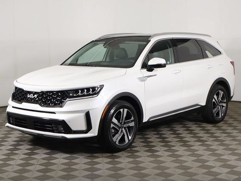 Used 2022 Kia Sorento EX w/ Panoramic Sunroof Package AWD/4WD image 10