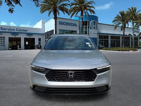 Used 2024 Honda Accord Sport image 3