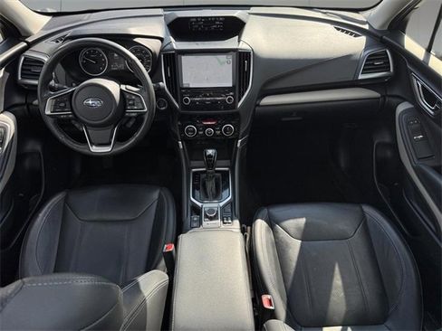 Used 2023 Subaru Forester Limited image 8