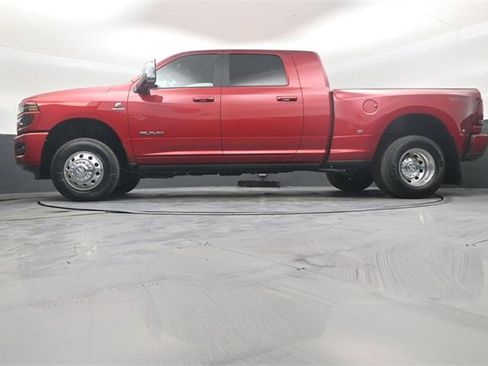 New 2026 RAM 3500 Laramie image 42