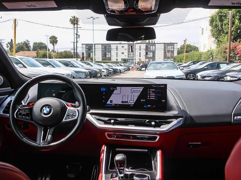 Certified 2023 BMW XM AWD/4WD image 12