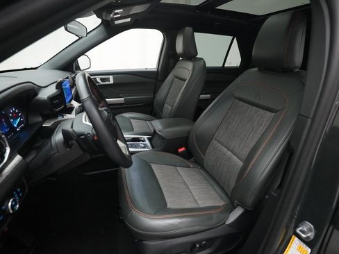 Used 2023 Ford Explorer Timberline image 7