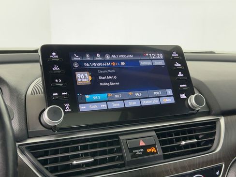 Used 2021 Honda Accord EX-L image 23