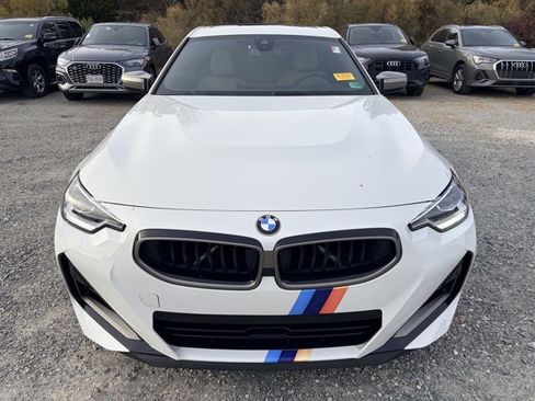 Used 2023 BMW M240i xDrive Coupe image 2