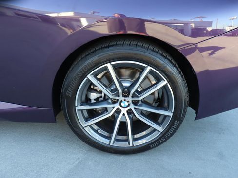 Used 2024 BMW 230i xDrive Coupe w/ Premium Package image 8