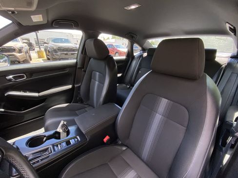 Used 2023 Honda Civic Sport image 21