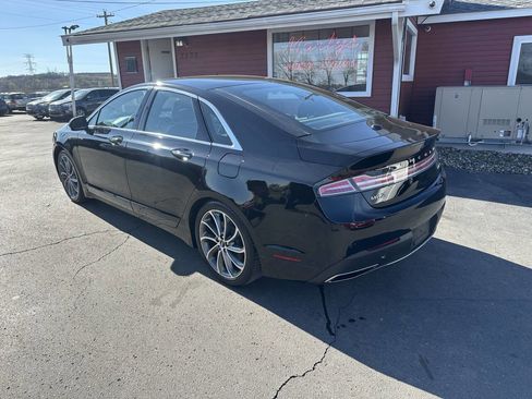Used 2017 Lincoln MKZ Reserve w/ Luxury Package image 4