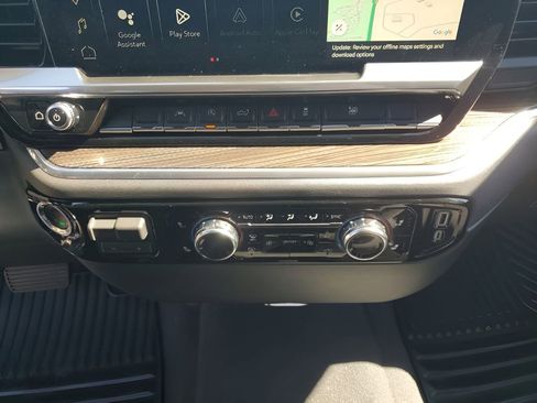 New 2026 GMC Sierra 1500 Elevation image 38