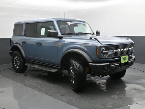 New 2025 Ford Bronco Badlands AWD/4WD image 8