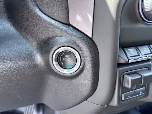 New 2025 Chevrolet Silverado 3500 W/T image 16