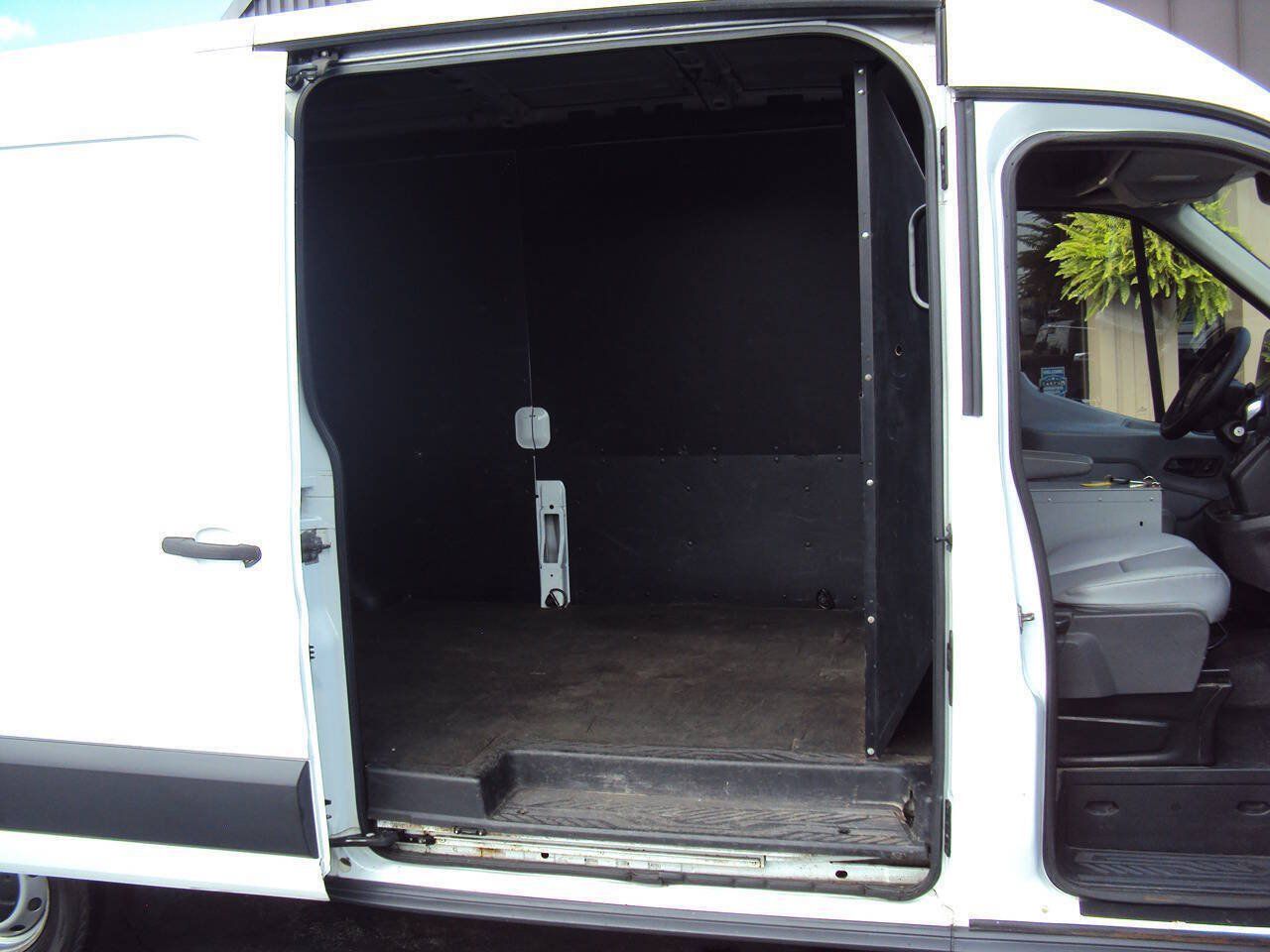 Used 2015 Ford Transit 350 148 Medium Roof RWD image 10
