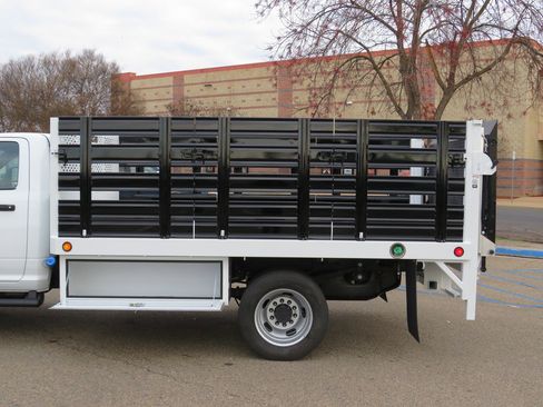 New 2023 RAM 4500 Tradesman image 10