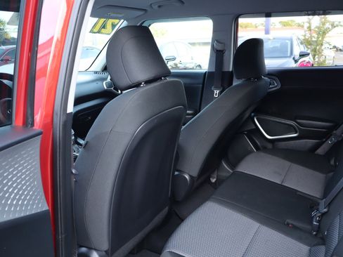 Used 2021 Kia Soul LX image 28