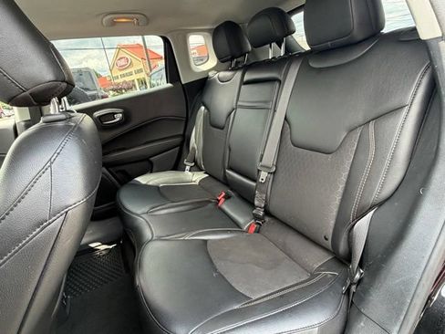 Used 2019 Jeep Compass Latitude w/ Popular Equipment Group AWD/4WD image 26