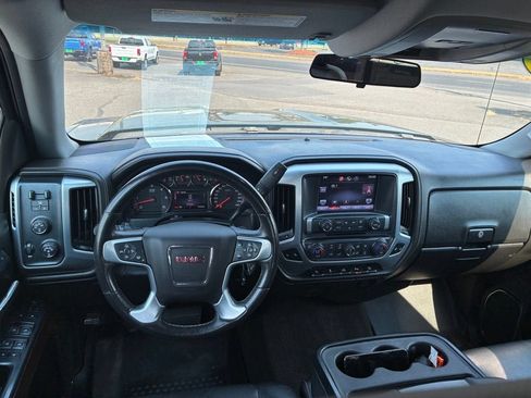 Used 2015 GMC Sierra 1500 SLT w/ SLT Preferred Package AWD/4WD image 8