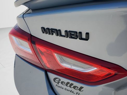 Used 2025 Chevrolet Malibu RS image 40