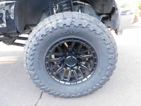 Used 2017 Ford F350 Lariat w/ Lariat Ultimate Package AWD/4WD image 24