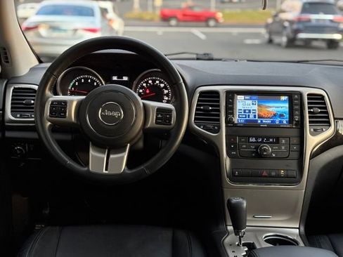 Used 2012 Jeep Grand Cherokee Laredo image 53
