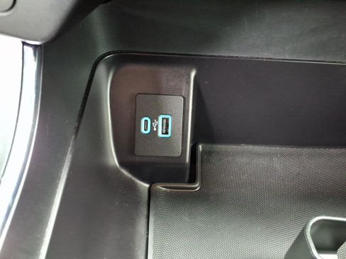 Used 2021 Ford F150 XLT w/ Equipment Group 302A High image 15