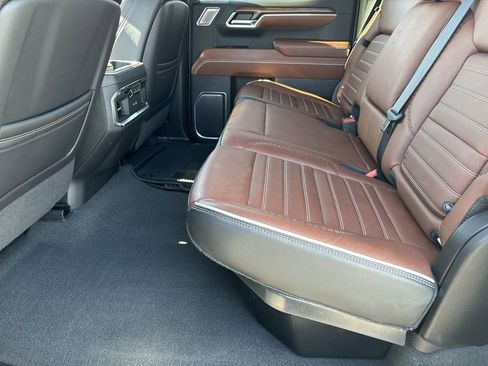 Used 2023 GMC Sierra 1500 Denali Ultimate image 26