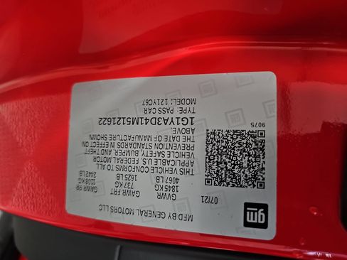 Used 2021 Chevrolet Corvette Stingray Convertible w/ 1LT RWD image 28