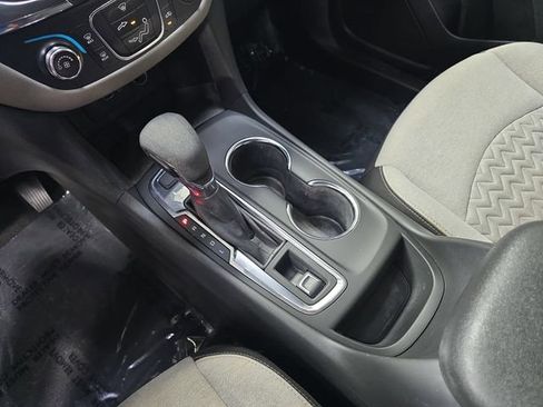 Used 2024 Chevrolet Equinox LS w/ LS Convenience Package AWD/4WD image 23