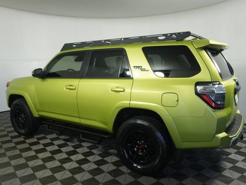 Used 2023 Toyota 4Runner TRD Off-Road Premium w/ Moonroof Package AWD/4WD image 5