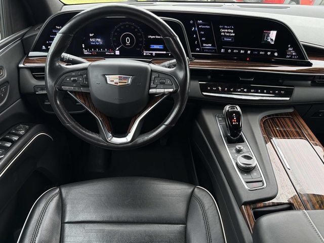 Used 2023 Cadillac Escalade ESV Premium Luxury AWD/4WD image 24