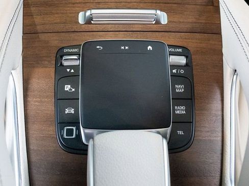 New 2026 Mercedes-Benz GLS 450 4MATIC image 23