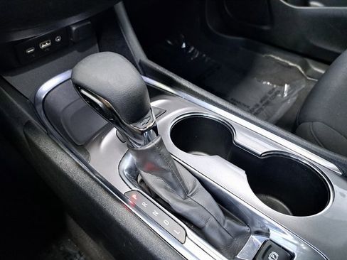 Used 2023 Chevrolet Malibu LT image 16