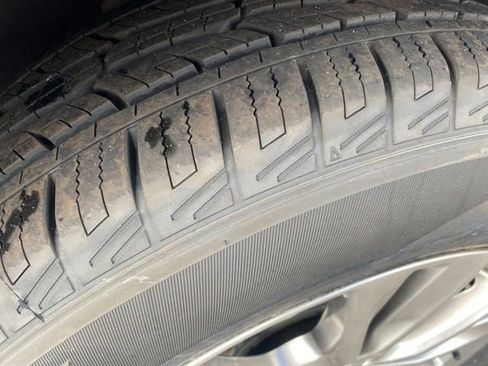 Certified 2021 Cadillac XT5 Premium Luxury image 24