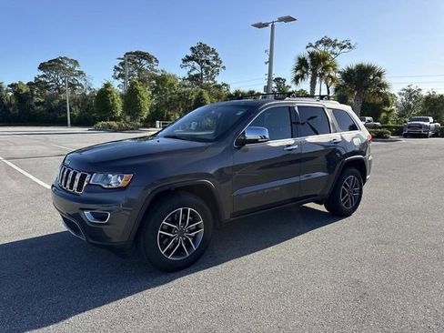 Used 2021 Jeep Grand Cherokee Limited image 7