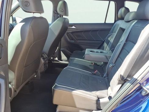 Used 2023 Volkswagen Tiguan SEL R-Line AWD/4WD image 20