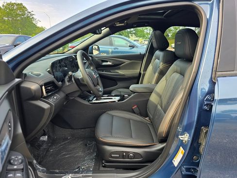 New 2026 Buick Envista Avenir FWD image 23