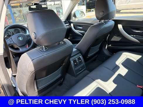 Used 2018 BMW 320i xDrive Sedan AWD/4WD image 14