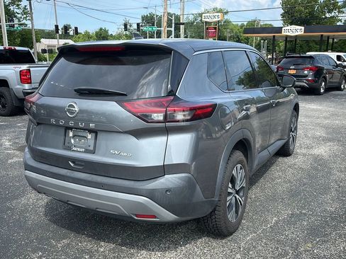 Used 2021 Nissan Rogue SV AWD/4WD image 5