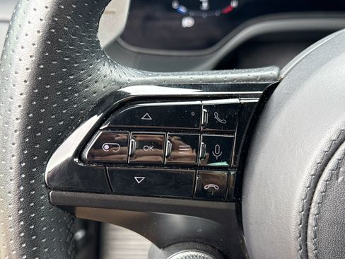 Used 2024 Maserati Grecale GT AWD/4WD image 17