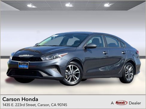 Used 2023 Kia Forte LXS FWD image 1